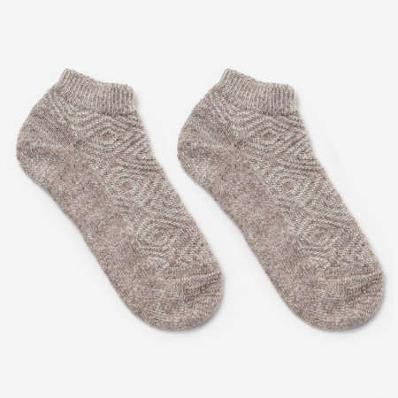 Socks men's woolen shortened color beige pattern, size 29
