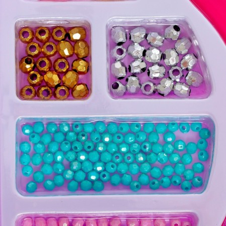 Set for Beadwood "Magic Beads" in the suitcase-9