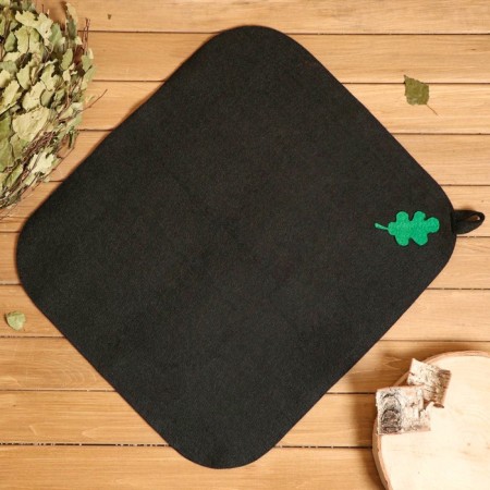 Set for a bath with an applique "Oak sheet" hat, mitten, rug (in a bag)-4
