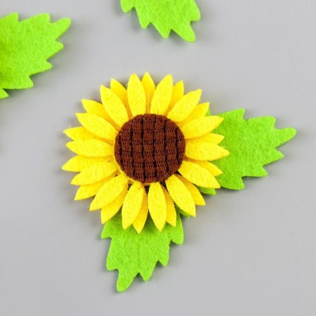Decor for the creativity of the felt "Sunflower" (set 4 pcs) 7x7 cm-1