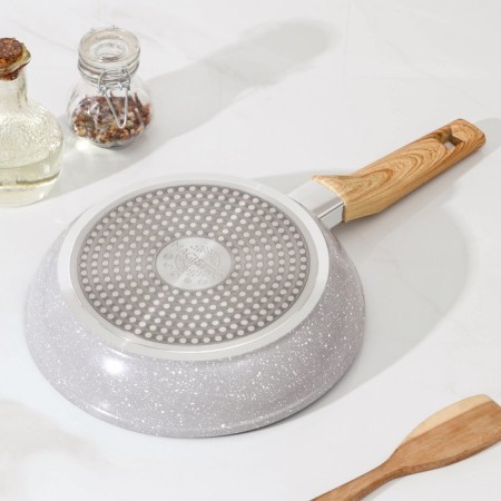 Fogging pan Magistro Natural, D = 22 cm, Soft-Touch pen, anti-stick coating, induction, color gray-4