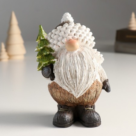 Souvenir Polystone "Santa Claus in a hat-gap, with a Christmas tree" 9x7x15 cm