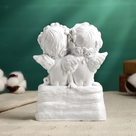 Figure "Angels with the heart on the lock" White, 15x11cm-2