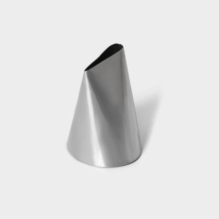Confectionery nozzle "Petal", d = 3.4 cm, output 2.3 cm, stainless steel