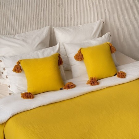 Decorative pillowcase "Shifu", size 40x40 cm, mustard color