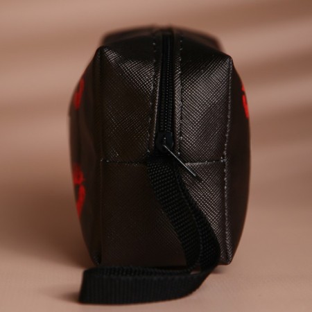 Cosmetic bag "Kiss", artificial leather, 9x15x5.5-3