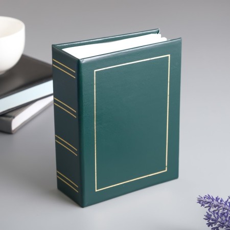 Photo album in 100 photos 10x15 cm "Classic" Green