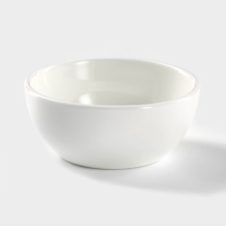 Porcelain sauce, 70 ml, d = 7 cm, white color