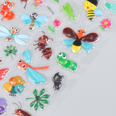 Stick plastic volumetric "insects" mix 14.5x26 cm-2