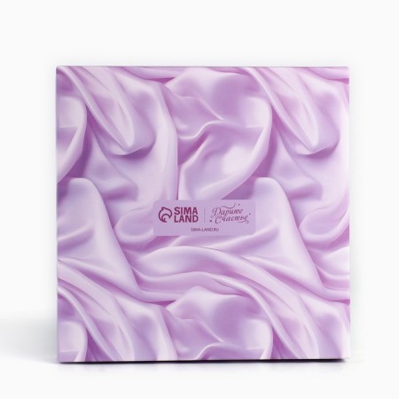 Box for sweets "Silk Heart", 18.9 x 18.9 x 3.8 cm-2
