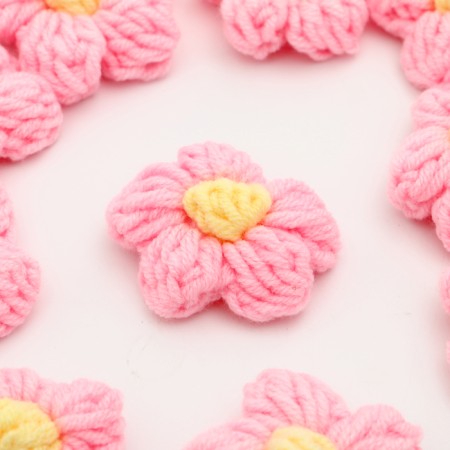 Knitted flower, set 10 pcs., Size 1 pc., 4 × 1.5 cm, pale pink color-2