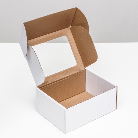 Self -charged box, white with a window, 22 x 16.5 x 9.5 cm-3