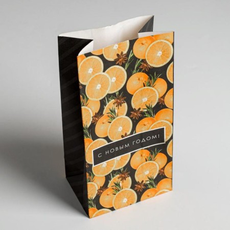 A package without handles “Happy New Year!”, 10 x 19.3 x 7 cm, New Year-3