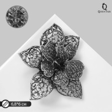 Brooch 