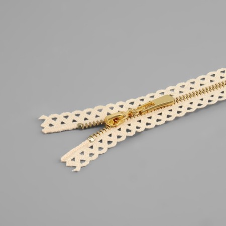 Metal zipper, No. 3, non -proceeding, automatic lock, 60 cm, beige color/gold-1