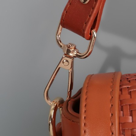 Handle for a bag, with carbines, 60 ± 1 cm × 2 cm, color is light brown-4