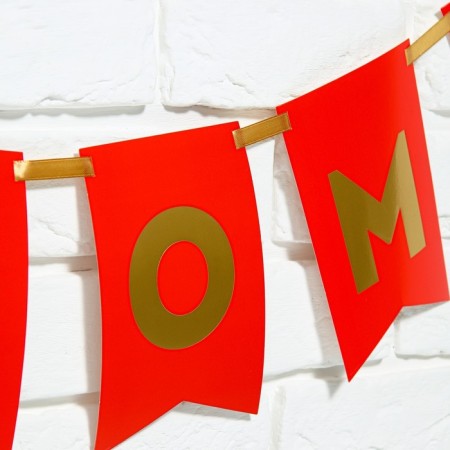 Garland on the tape with embossing "Happy New Year!", Red color, dl. 160 cm-3