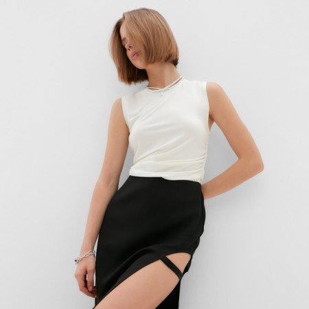 Women's skirt Midy Minaku: Classic Black Color, Rr. 42-2