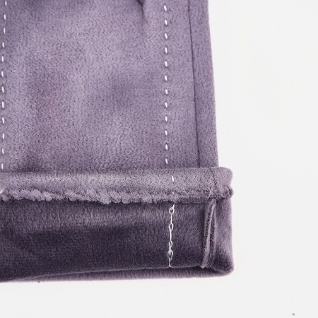 Gloves are female, dimensionless, without insulation, the color is light gray-2