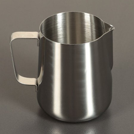 Pitcher Pither made of stainless steel, 600 ml, chrome color-1
