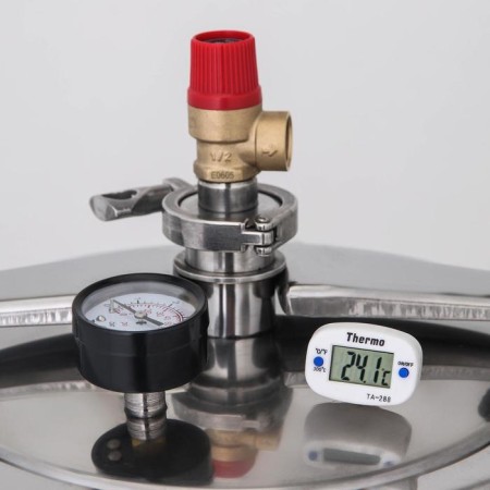 Autoclave-sterilizer "Malinovka", 26 l (d = 31.7 cm), 2 generations 2 in 1-1