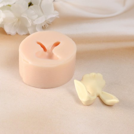 Silicone Mold "Hare with a bent ear" 3.5x5x1.5 cm-3