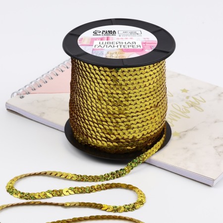 Sequins on threads, holography, 6 mm, 91 ± 1 m, gold color