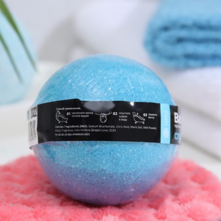 A bath bomb with a shimmer Crystal Blue, 120 g-2