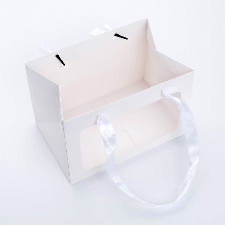 Gift package with a wide bottom and window 20 × 14 × 13.2 cm, white-3