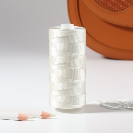 Threads 3k, 200 m, white color No. 0101-1