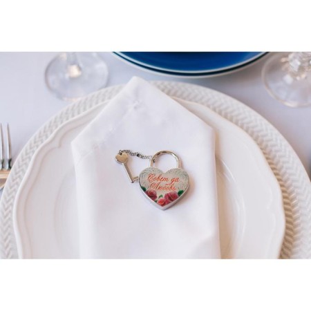 Wedding castle with the key "Council and love."-5