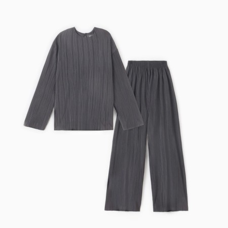 Women's costume (blouse and trousers) Mist Classic Collection, p. 40-42, graphite-3