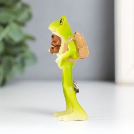 Souvenir Polystone "Frog with Squirrel" 7x3.1x2.5 cm-3