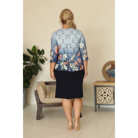 Women's dress, size 54-8