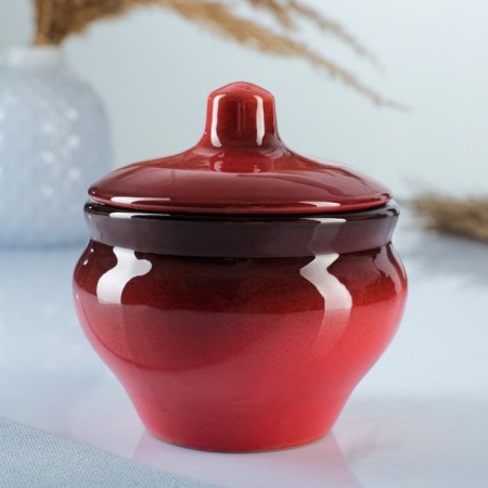 Ceramic pot “Mistress Dream” 0.35l / 11x10cm, red