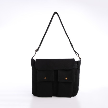 Youth bag with zipper, black color