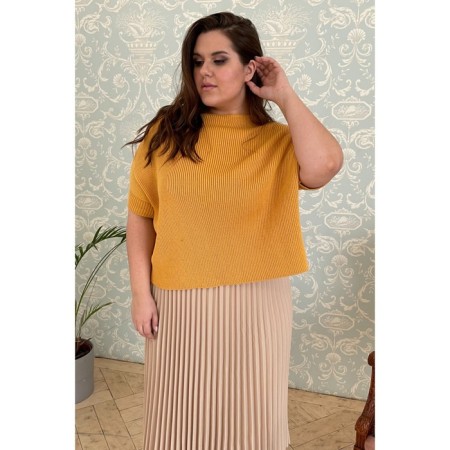 Female jumper, size 50, mustard color