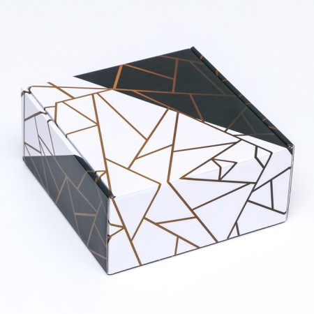 Self -charged box, without a window "Galogram" 19 x 19 x 9 cm-2