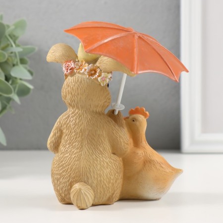 Souvenir Polystone "Meeting on Easter under an umbrella" 11x8.5x12.5 cm-2