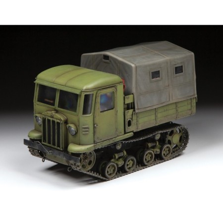 The team of truck model "Soviet caterpillar tractor STZ-5", star, 1:35, (3663)-8