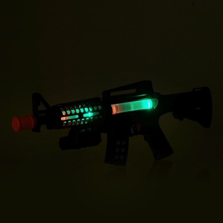 M16 automatic, light and sound effects, works from batteries-3