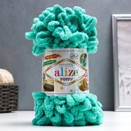 Yarn "Puffy" 100 % micropoliester 9m/100g (741 mint)