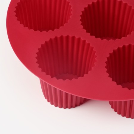Baking uniform “Croaty Circle”, silicone, 20 × 20 × 5 cm, 7 cells (5.5 × 5 cm), burgundy color-3
