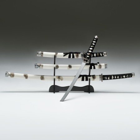 Suv. Product Katana 3V1 on a stand, scabbard wood, white smoke gloss 51/77/104cm-3