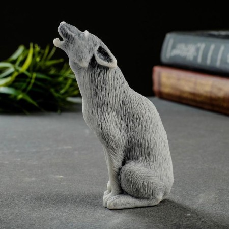 Souvenir "Wolf sitting, howl" 10.2cm-2
