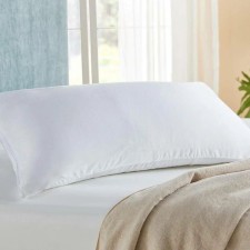 The pillow is low, size 40x90 cm, color mix