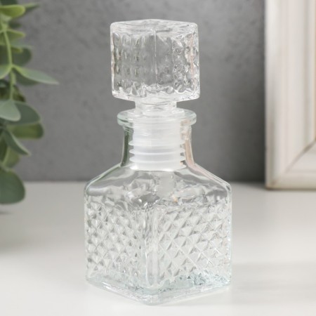 Diffusor for essential oils with a lid of "rhombics" 50 ml transparent 4.5x4.5x10.5 cm