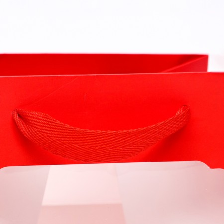 Crafts with a square bottom and window, 15 x 15 x 15 cm, red, 1pc-2