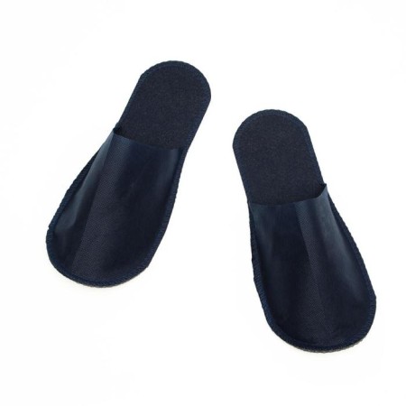 Slopels disposable standard are blue, with a closed cape-2