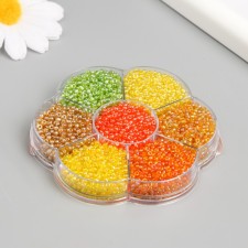 Bead glass 12/0 in the flower 